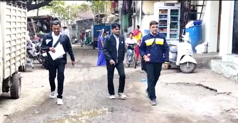 સ્વચ્છ સર્વેક્ષણમાં સુરત શહેરનો પહેલો નંબર આવે એના માટે સુરત મહાનગરપાલિકા કામે લાગી - Divya Bhaskar