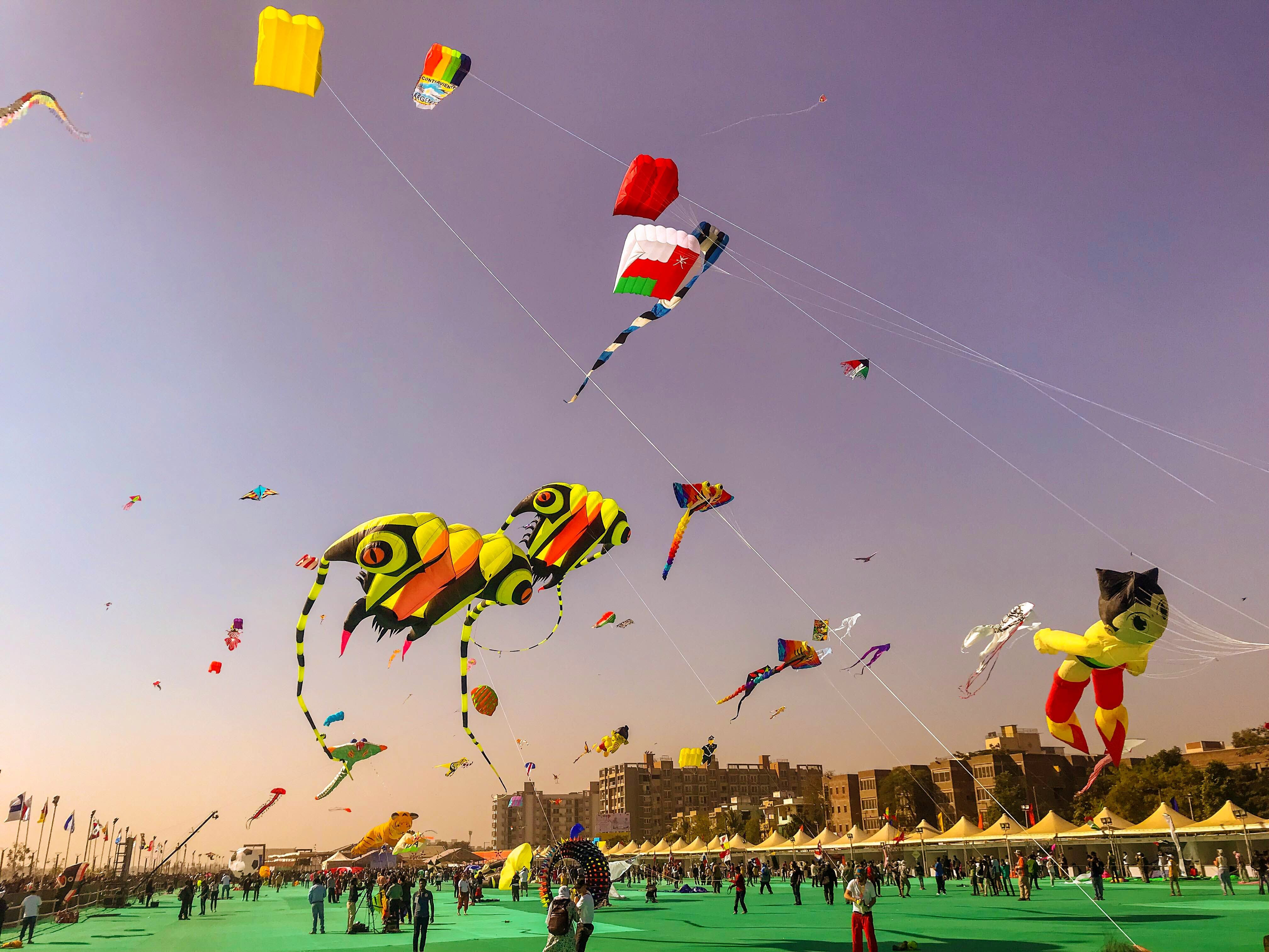 The International Kite Festival will also feature the theme of Azadi Ka Amrit Mohotsav.