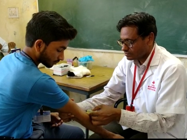At Modasa College campus, students were informed about Thalassemia ...