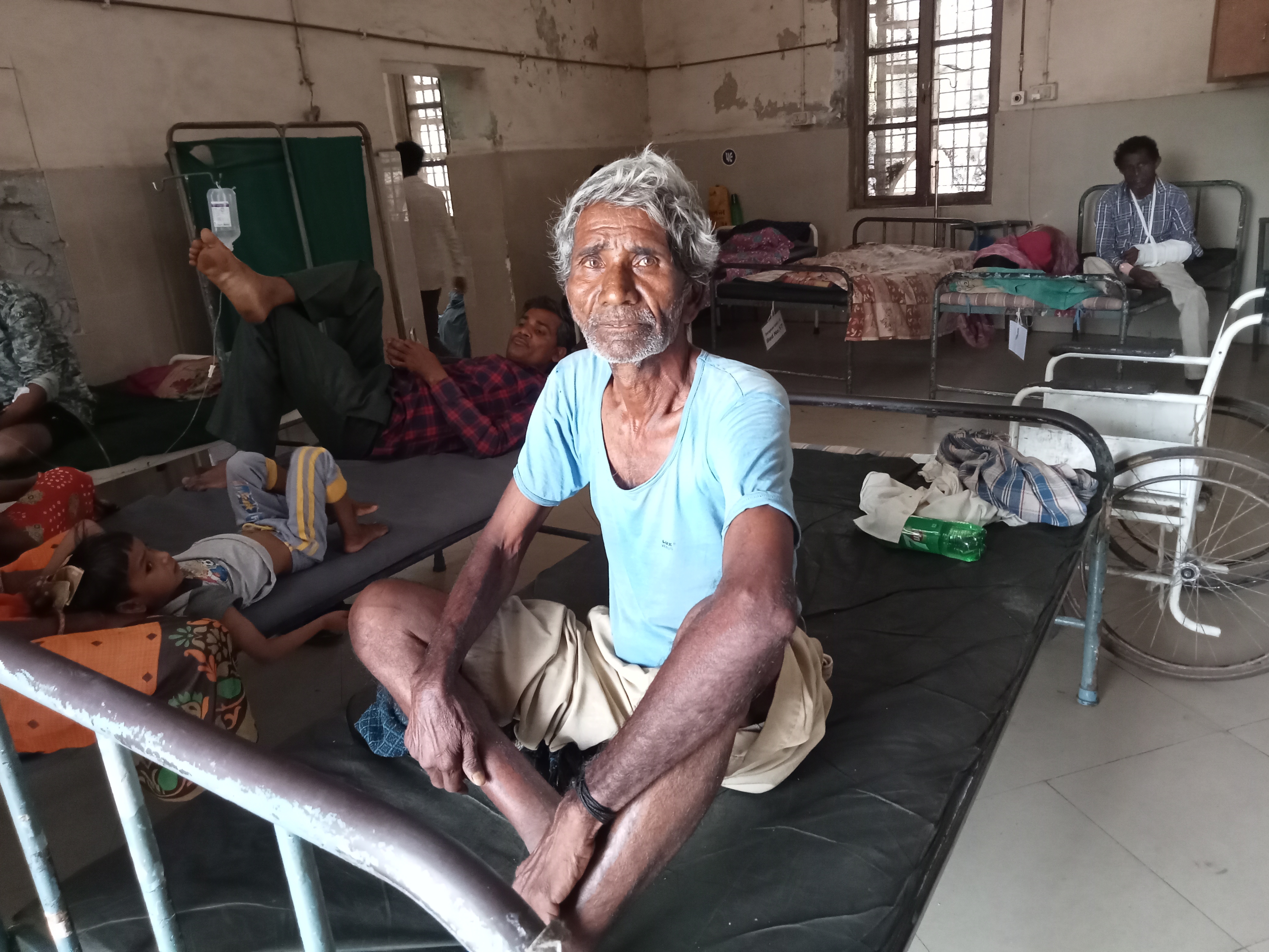 પુત્રએ હુમલો કરતા પિતા ઘાયલ.