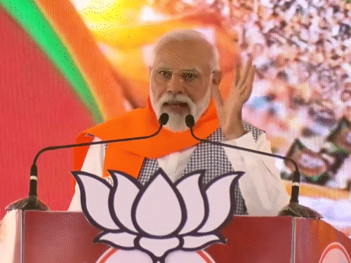 Narendra Modi Karnataka Rally Schedule Update | PM Modi BJP Election Campaign Photos | મોદીએ કહ્યું- કોંગ્રેસ મારી સરખામણી સાપ સાથે કરે છે: તે ભગવાન શિવના ગળામાં શોભે છે, મારા ...