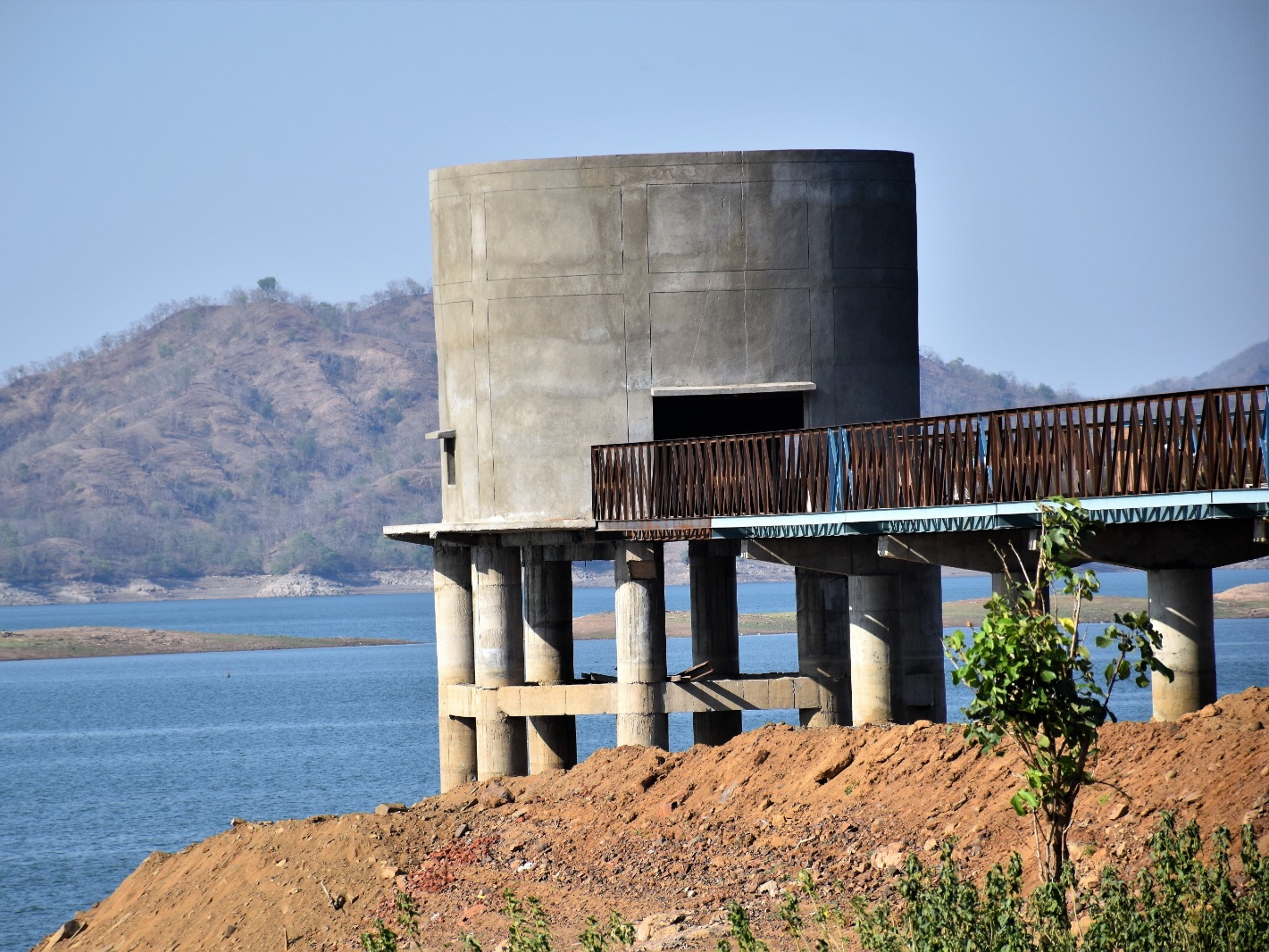 Netrang Water Fall Kunvarji Bavlia inspected the intake well of Netrang-Walia water supply ...
