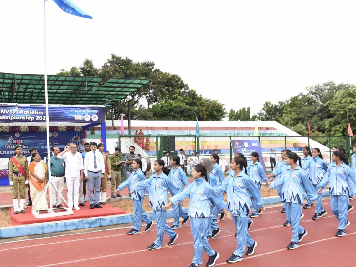 640 students of Jawahar Navodaya Vidyalaya from across India