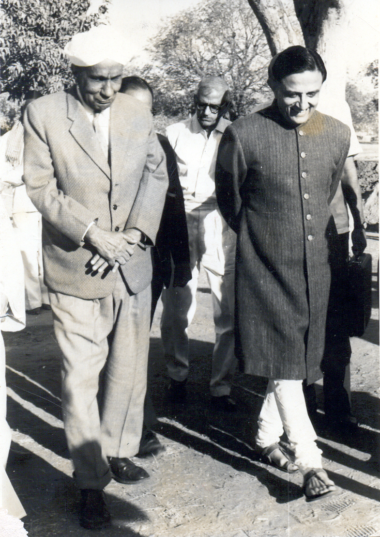 Interesting Gujarati Scientist stories about Vikram Sarabhai whose name ...