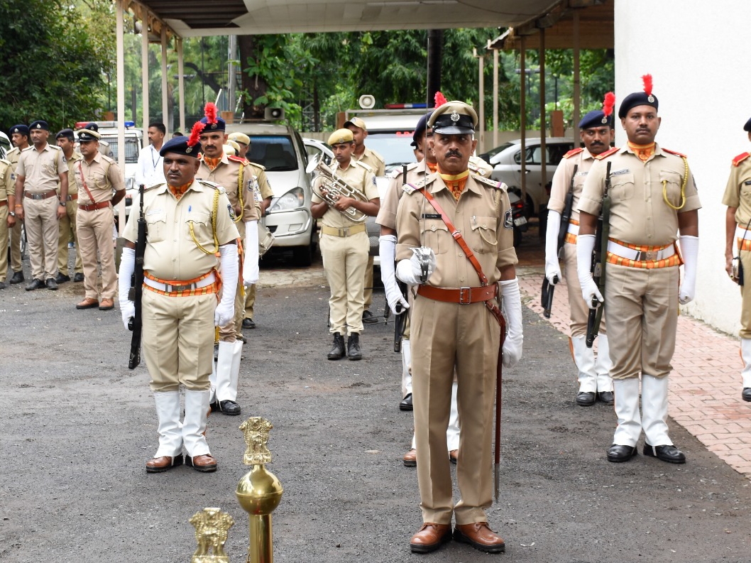 Chief Justice of Gujarat High Court visited Old and New Courts in