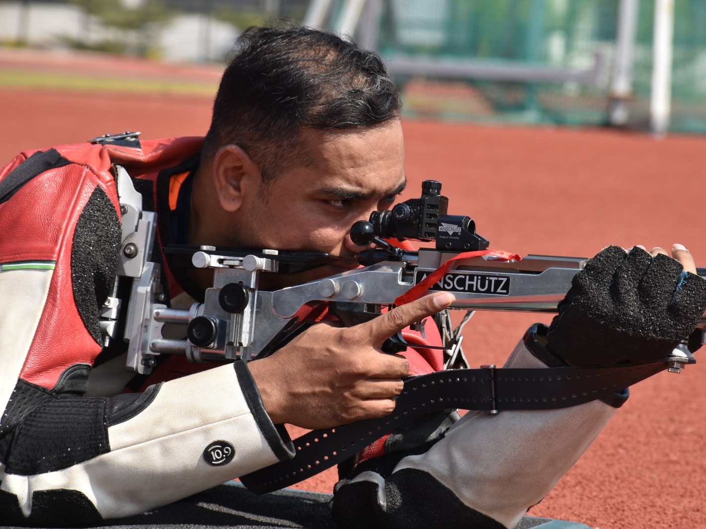 Narmada district's only rifle shooting player; He showcased his talent