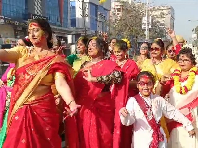 In Bharuch district, Dhuthi Parva was celebrated with gaiety, everyone ...