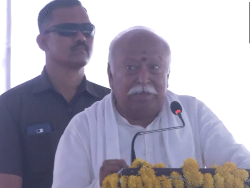 Mohan Bhagwat; BJP Congress Reservation Controversy | Rashtriya Swayamsevak  Sangh | ભાગવતે કહ્યું- RSS હંમેશાં અનામતના પક્ષમાં: કેટલાક લોકો જૂઠ ફેલાવે  છે; શાહે કહ્યું- ભાજપ ...