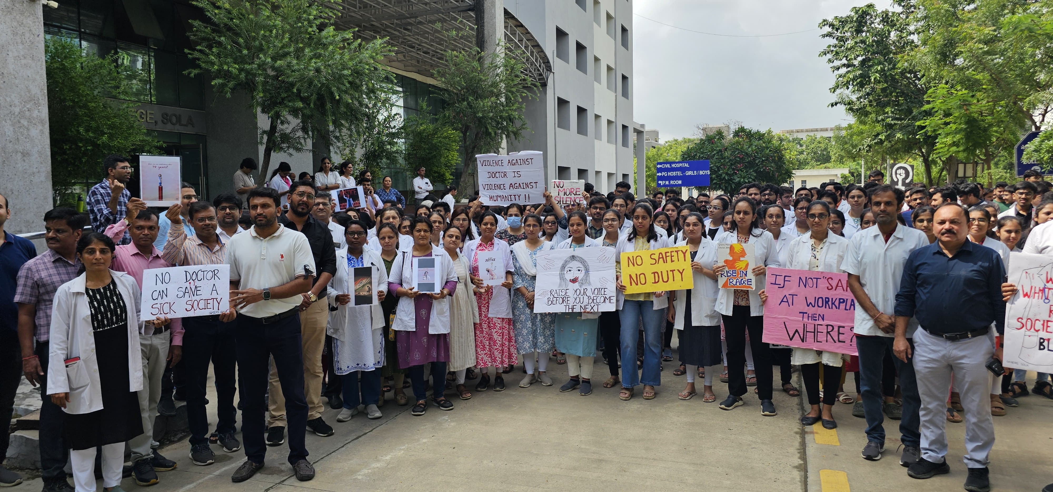 અમદવાદમાં 1500થી વધુ ખાનગી હોસ્પિટલની આજે હડતાળ.