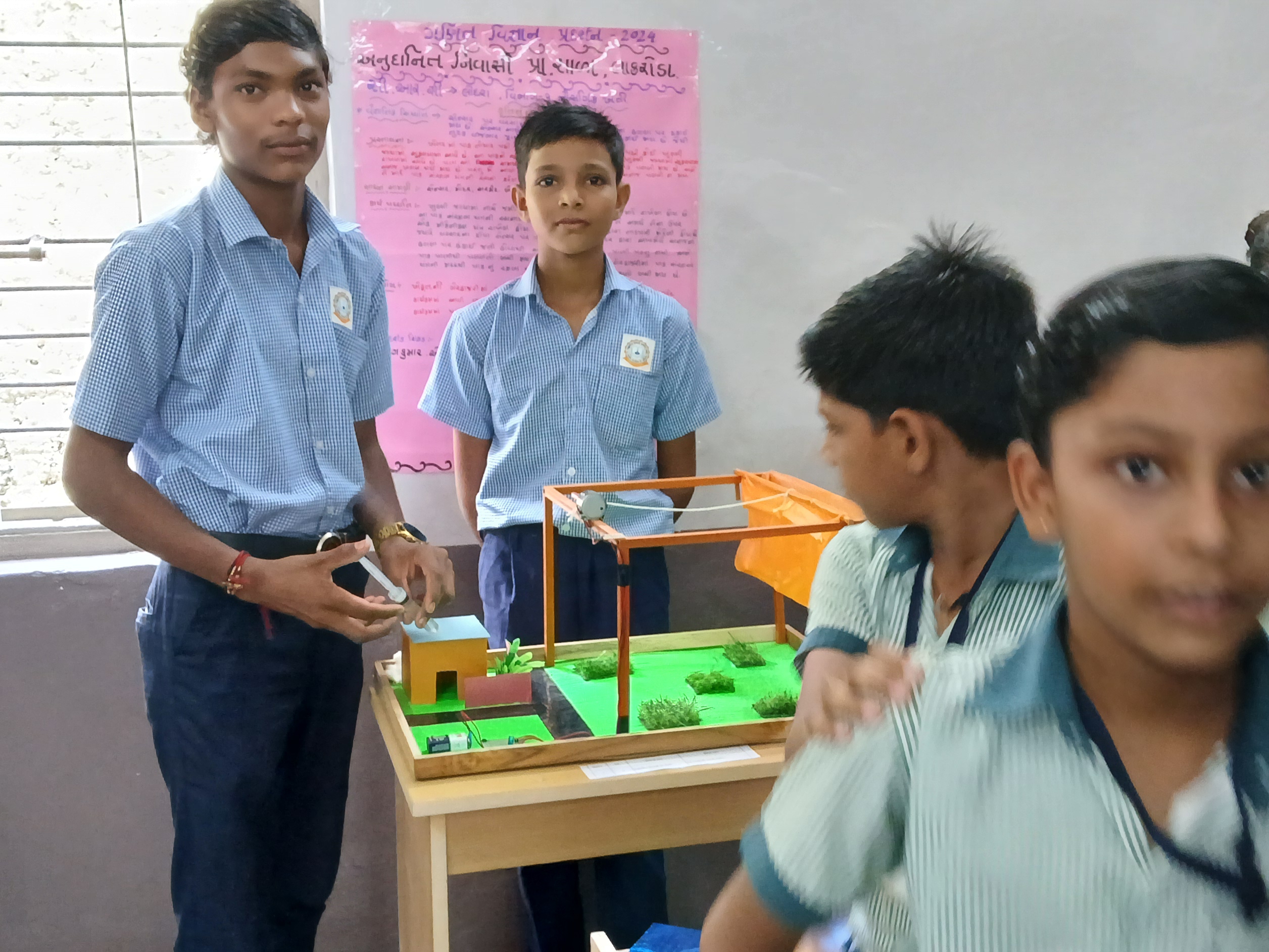 CRC Class Mathematics-Science Exhibition was held at Rangpur Primary ...