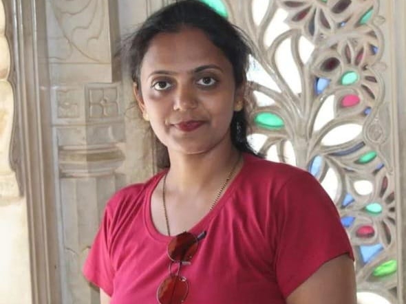 ડિમ્પલબેન ભાવેશભાઈ પટેલનો ફાઈલ ફોટો.