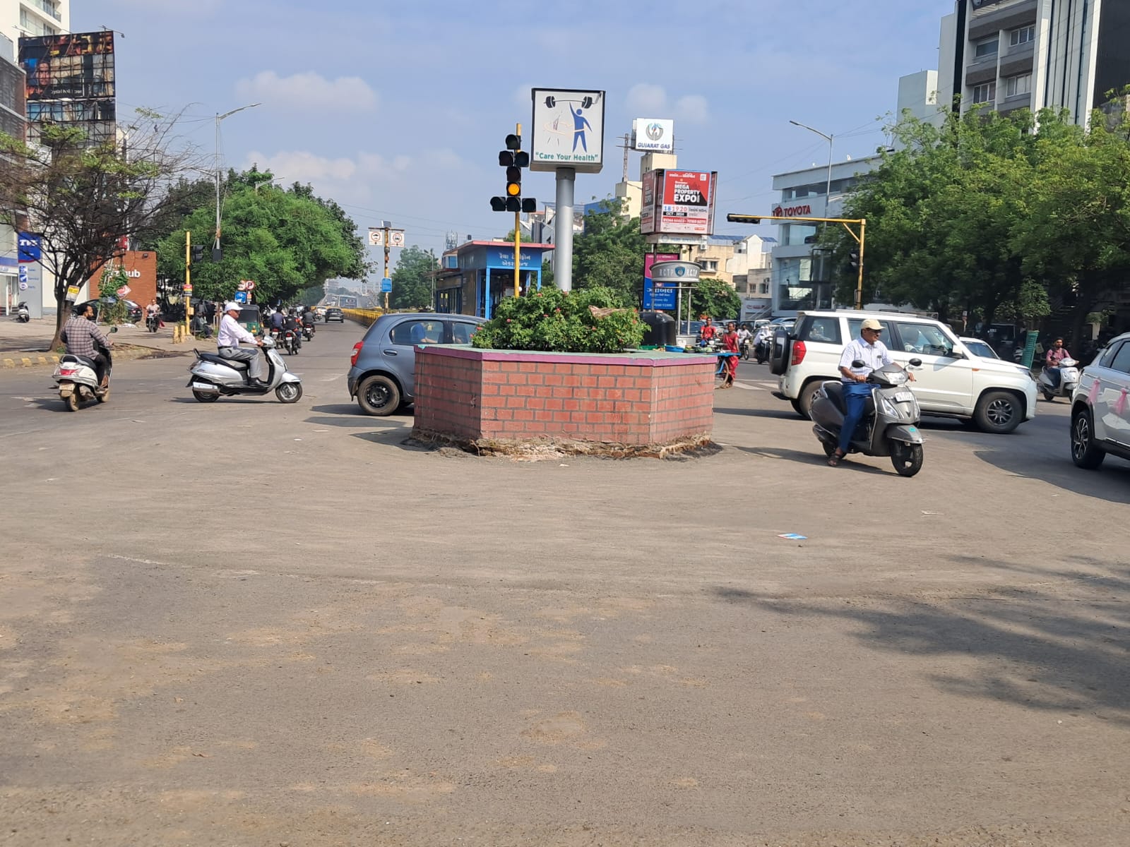 Rajkot's Raya Telephone Exchange Circle will be cut to asphalt road