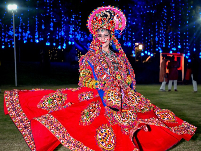 Malak Ras Garba Grand organization of Ras-Garba at Nirma University | નિરમા ...