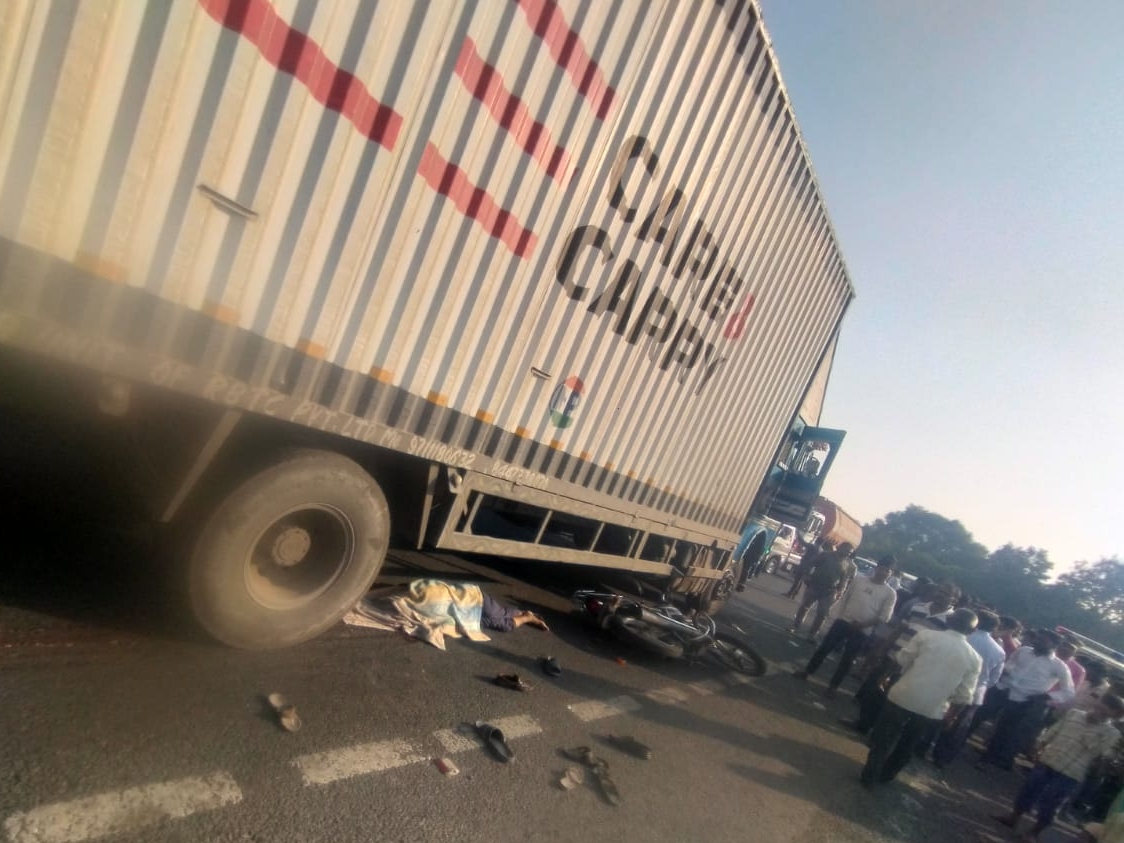 Tragic death of a promising young man when a truck driver hit bikers ...