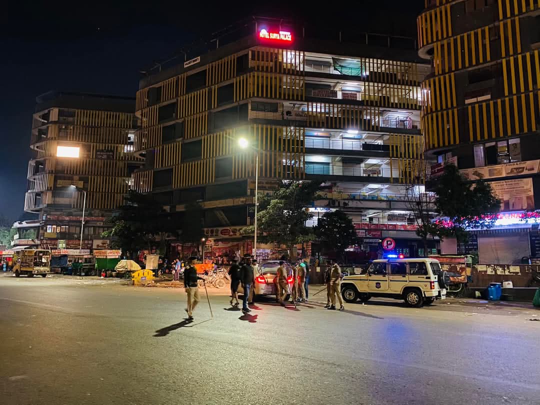 Simultaneous Parade Ahmedabad Police Conducts Combing Operations, Vehicle Checks to Prevent ...