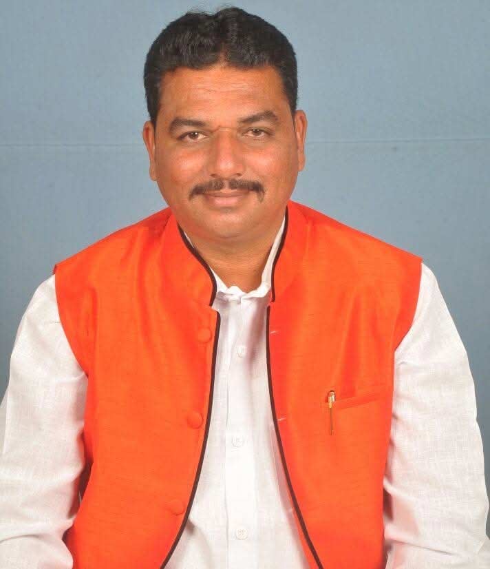 Minister Bachu Khabar's son arrested | ભાસ્કર ઇન્વેસ્ટિગેશનના બે દિવસમાં જ  મંત્રી બચુભાઈના પુત્રની ધરપકડ: મનરેગા કૌભાંડમાં બળવંત ખાબડ એરેસ્ટ, બીજો  પુત્ર ...