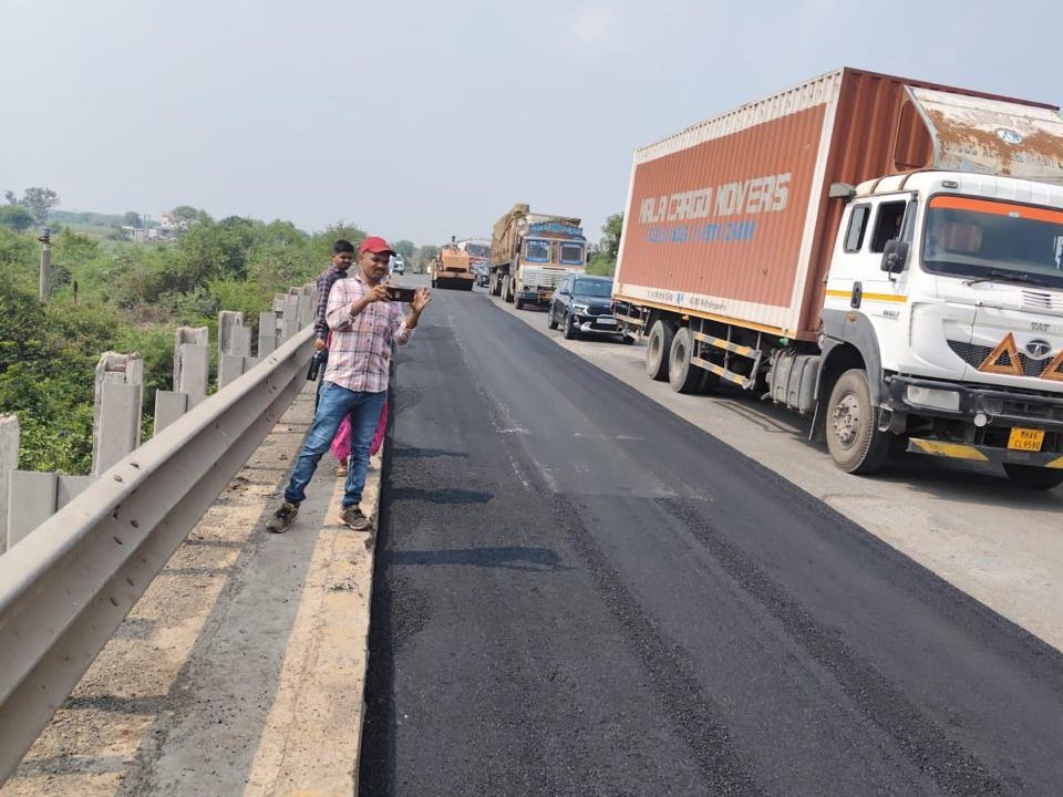 Repair of Dhadhar river bridge begins