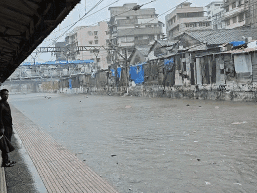Mumbai submerged, roads turned into rivers