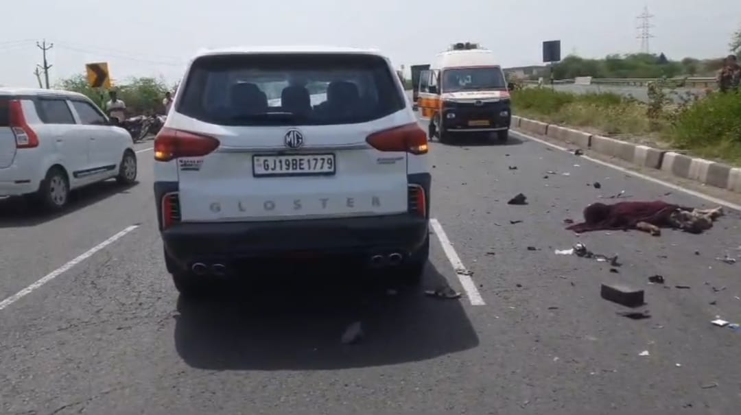 Two tragically died when a bike collided with a car on the Tarapur ...