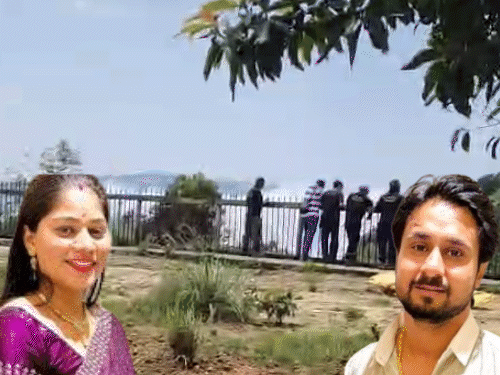 Indore Businessman Raja Raghuvanshi Death Shillong Meghalaya PHOTOS, VIDEOS  | શિલોંગની એ જગ્યા, જ્યાંથી ઇન્દોરનાં રાજાનો મૃતદેહ મળ્યો: ગાઈડે કહ્યું- 23  મેના રોજ બંને સાથે ત્રણ ...
