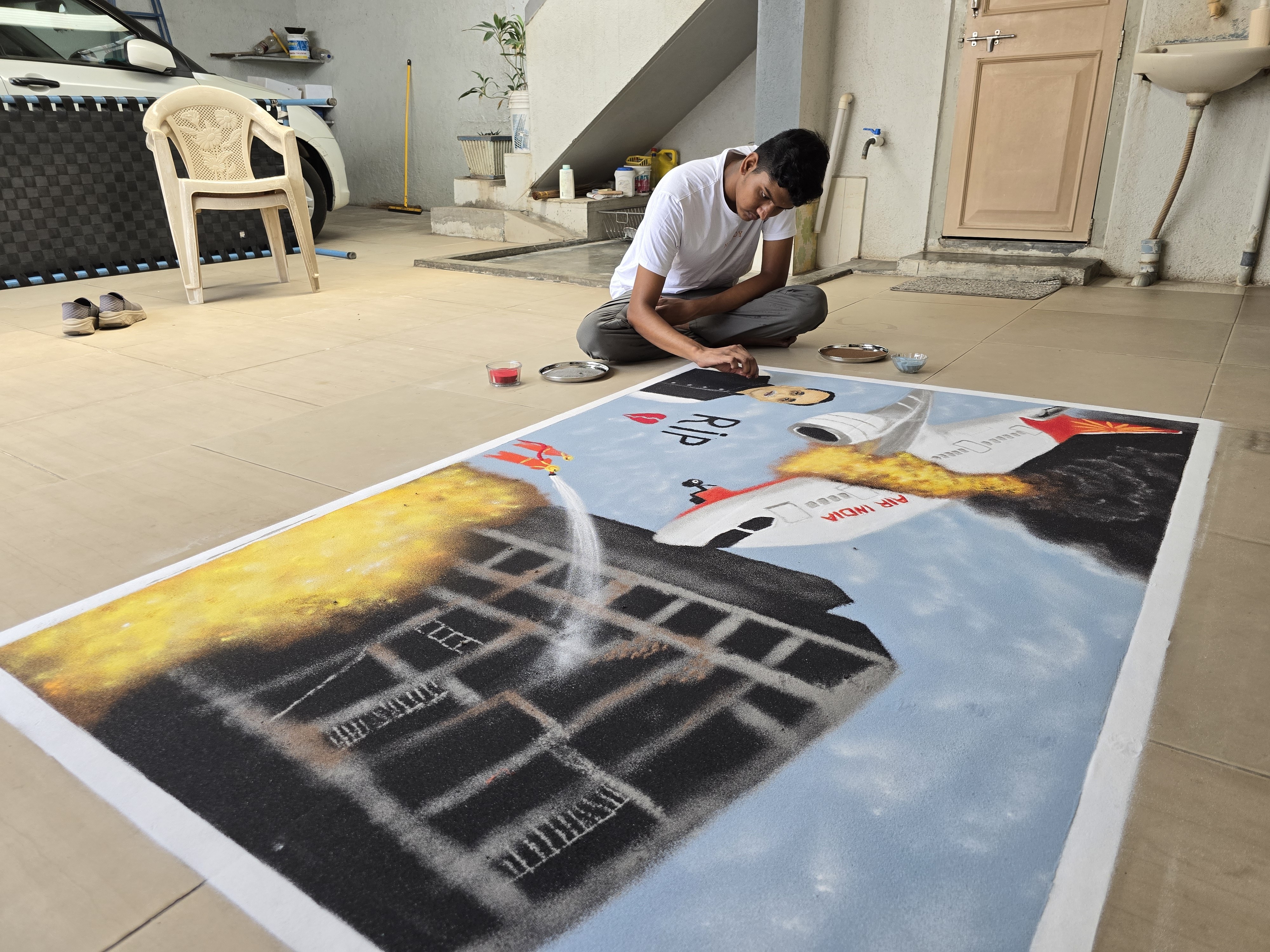 Gondal Rishabh Tala Rangoli Tribute Ahmedabad Plane Crash Death