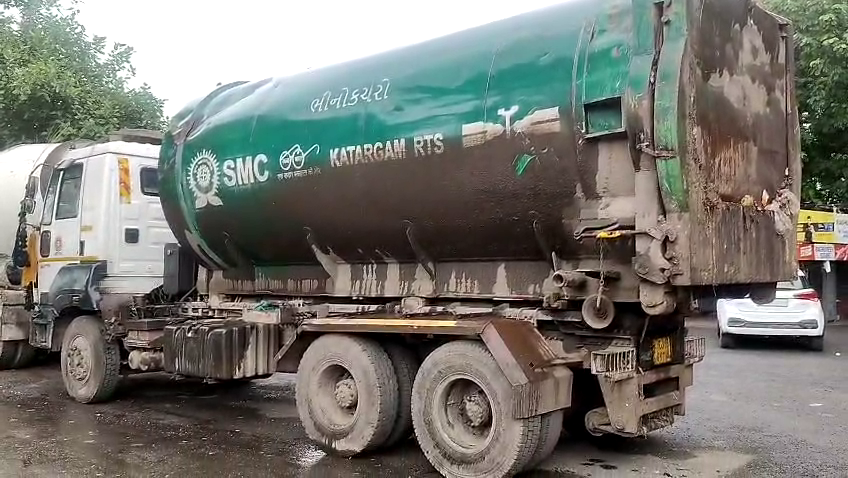 Surat Garbage Surat Municipal Corporation's garbage trucks running around like mad ...