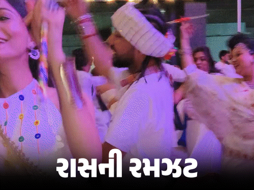 પરંપરાગત ડ્રેસમાં સજ્જ ખેલૈયાઓએ આંગળીના ટેરવે દાંડિયા ફેરવ્યા, ગુજરાતની ઉજવણીની ઝલક જોવા મળી|NRG,NRG - Divya Bhaskar