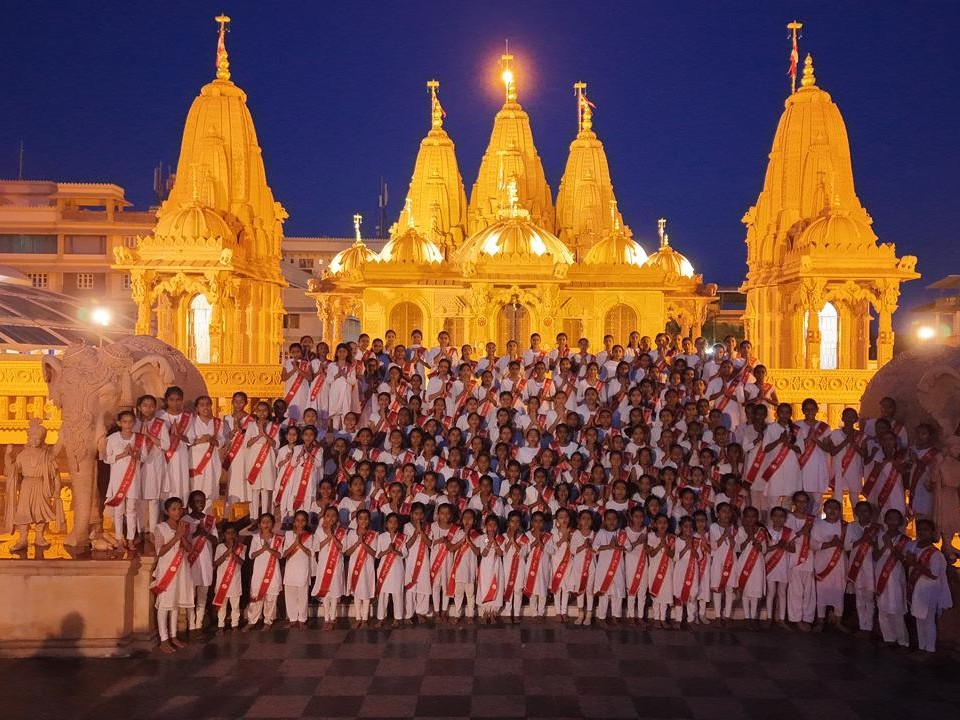 15,666 BAPS children memorized 315 verses