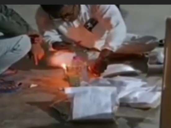 Vijapur Seized Grain Adulteration Trader Complaint Filed | વિજાપુરમાં સીઝ  જથ્થામાં ભેળસેળ, વેપારી સામે ફરિયાદ: 5 માસ પૂર્વે સીઝ કરાયેલા ચોખા-ઘઉંમાં  ભેળસેળનો ખુલાસો ...