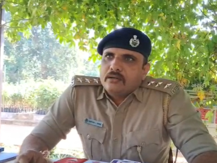 Banaskantha Amirgadh Forest Nilgai Hunting Gang Caught; VIDEOS Van Division  Police Operation | વન વિભાગે 16 કલાક અમીરગઢના જંગલ ખૂંદી 10 શિકારી ઝડપ્યા:  ગેંગ નીલગાયનો શિકાર કરી માંસ ...