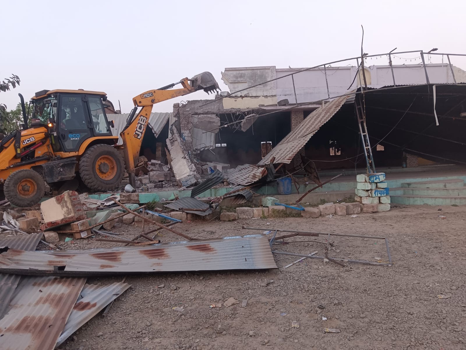 Chotila Highway Government Land Encroachment Removal Hotels Demolished