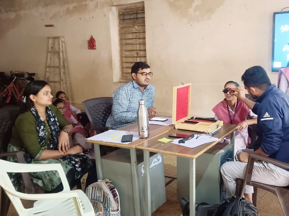 Rajula School Health Eye Camp; 101 Children Receive Free Spectacles Photos