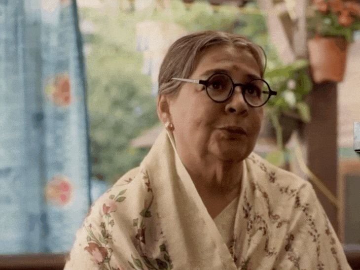 ટીઝરમાં ફરીદા જલાલે એક જ ડાયલોગથી લાઇમલાઇટ લૂંટી લીધી છે.