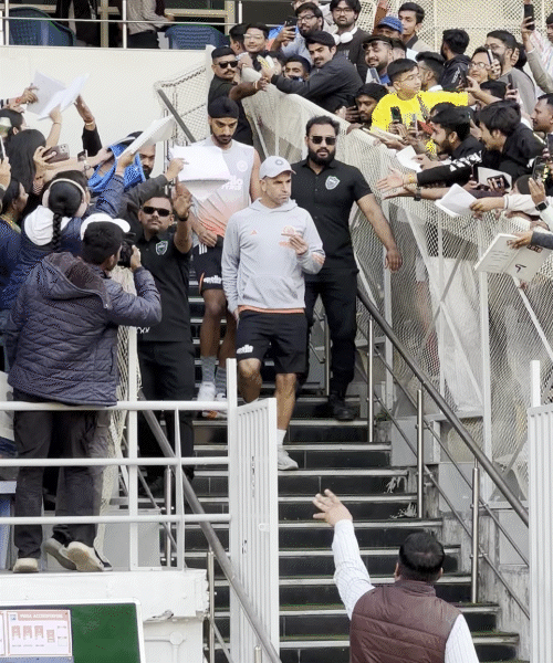 શુભમન ગીલ, અર્શદીપ સહિતના ખેલાડીઓ નેટ પ્રેકટિસમાં જોડાયા.