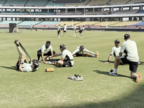 વન-ડે સિરીઝની બીજી મેચ આવતીકાલે રાજકોટમાં રમાશે.