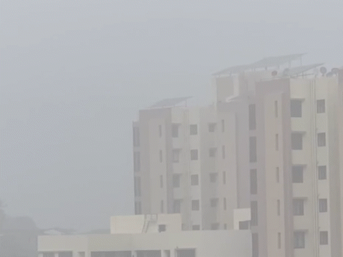 Gujarat Cold Snap: Naliya Records Seasons Lowest 5°C | Ahmedabad Sees Sharp  Drop