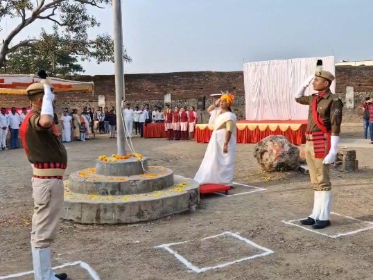Talaja Municipality Celebrates Republic Day with Flag Hoisting