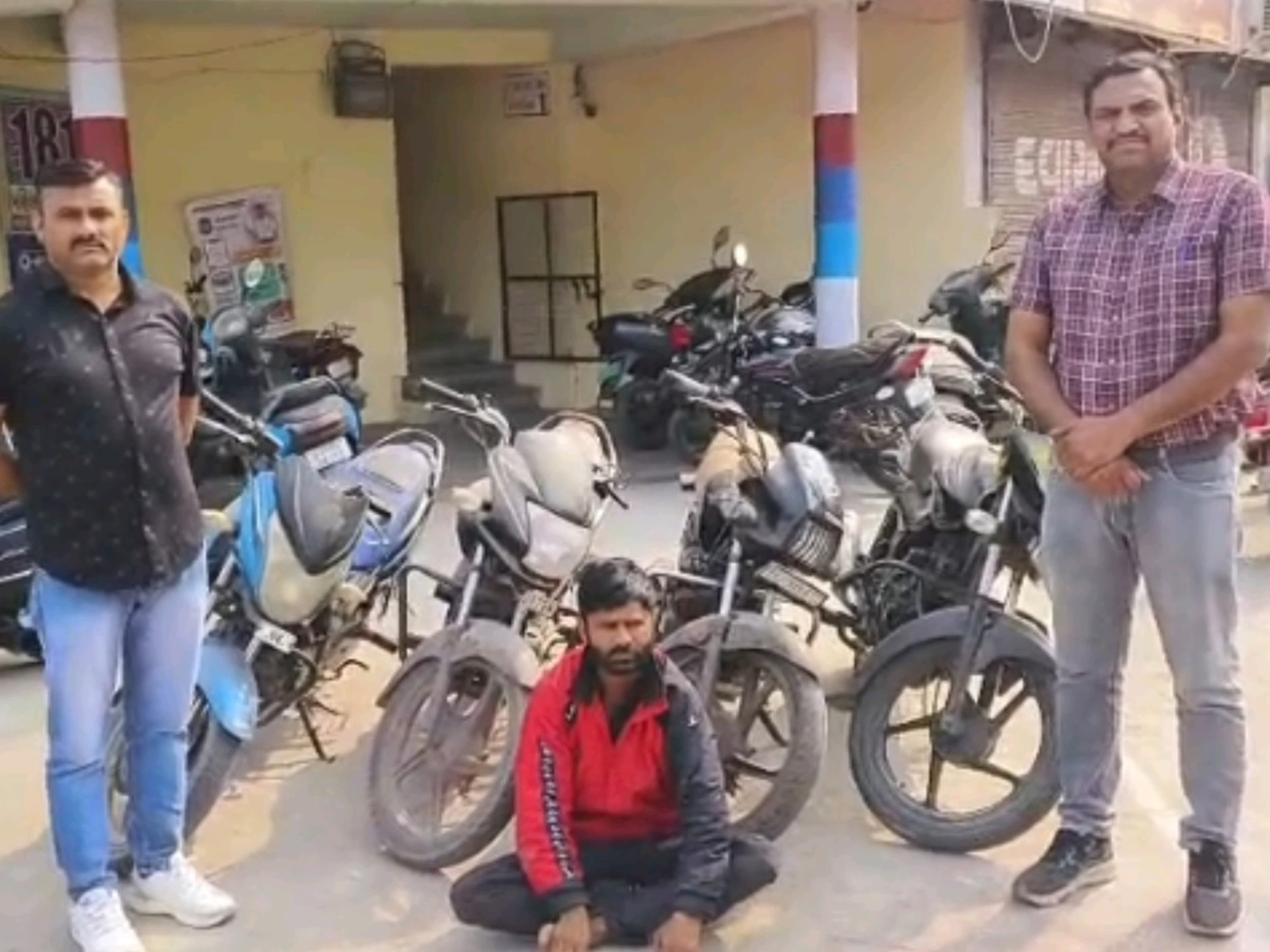 Mahesana Police Nab Habitual Thief Involved in 13 Cases