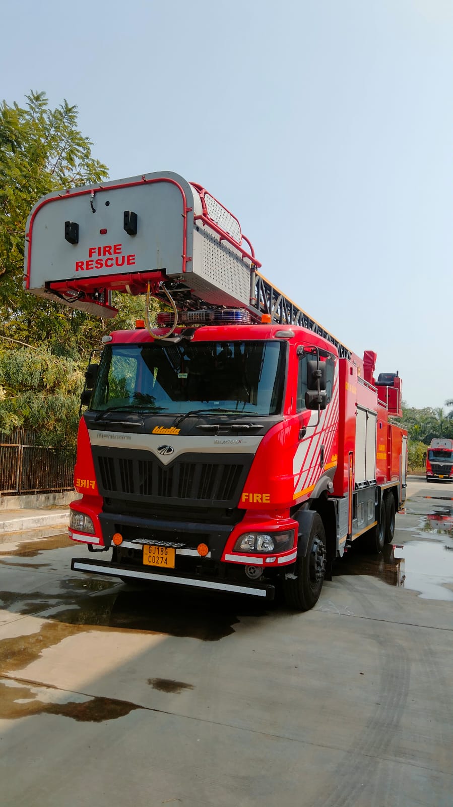 Mahesana Municipality Gets Turn Table Ladder Fire Vehicle | Fire Safety  Boost