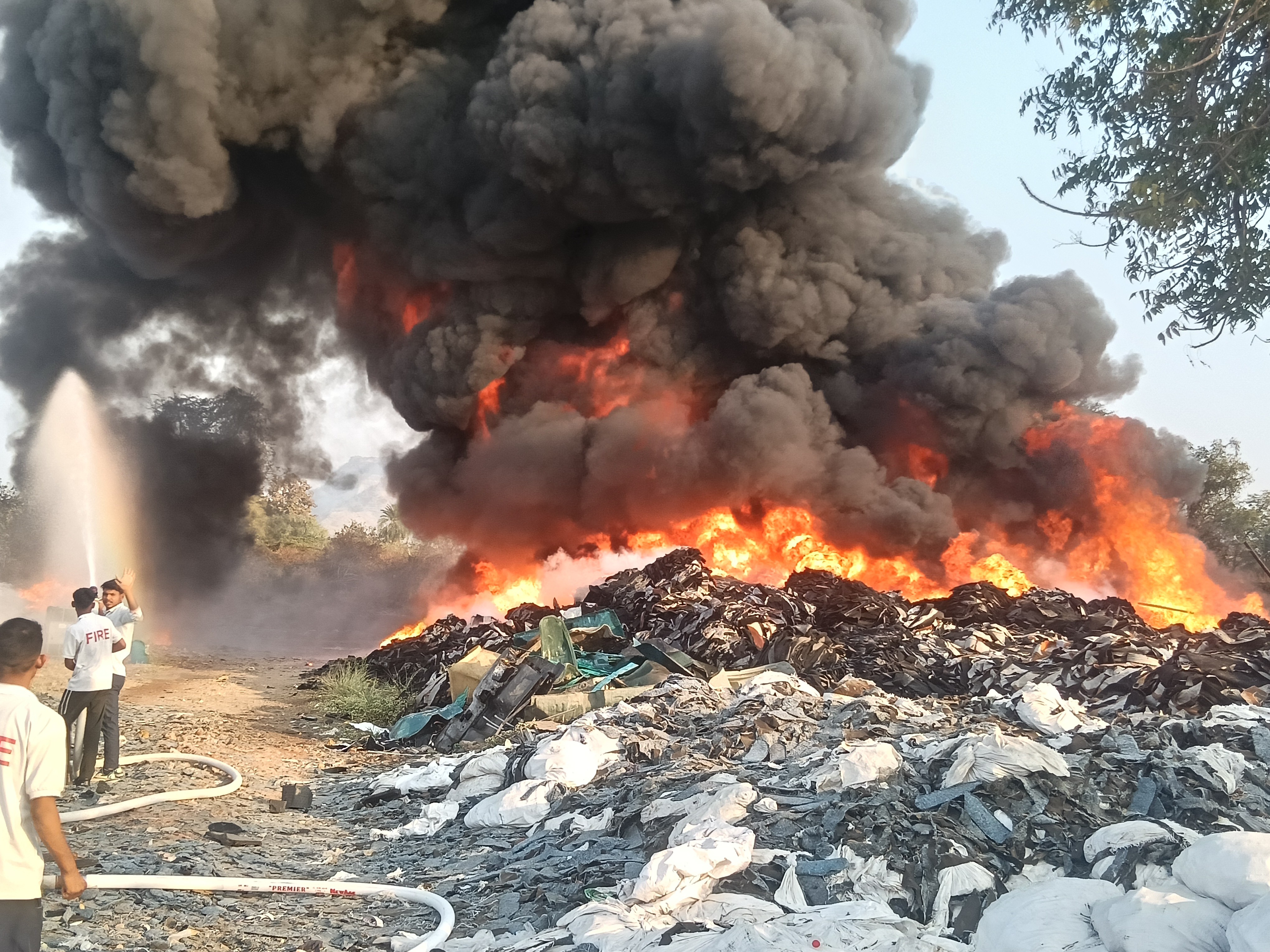 Halol-Pavagadh Bypass Scrap Fire: Massive Blaze, Smoke Billows
