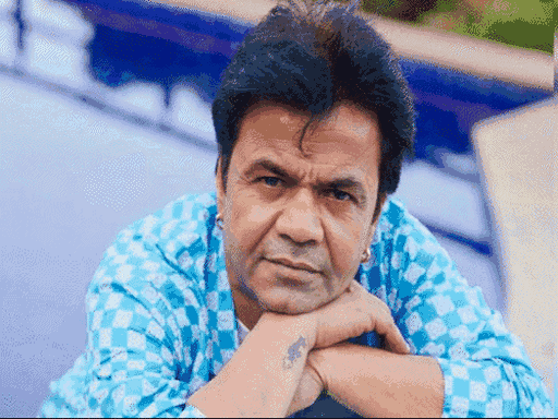 સોનુ સૂદે રાજપાલ યાદવને એક ફિલ્મ આપી છે.