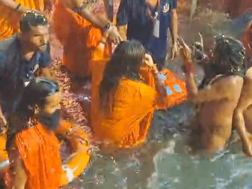 Controversy at Bhavnath