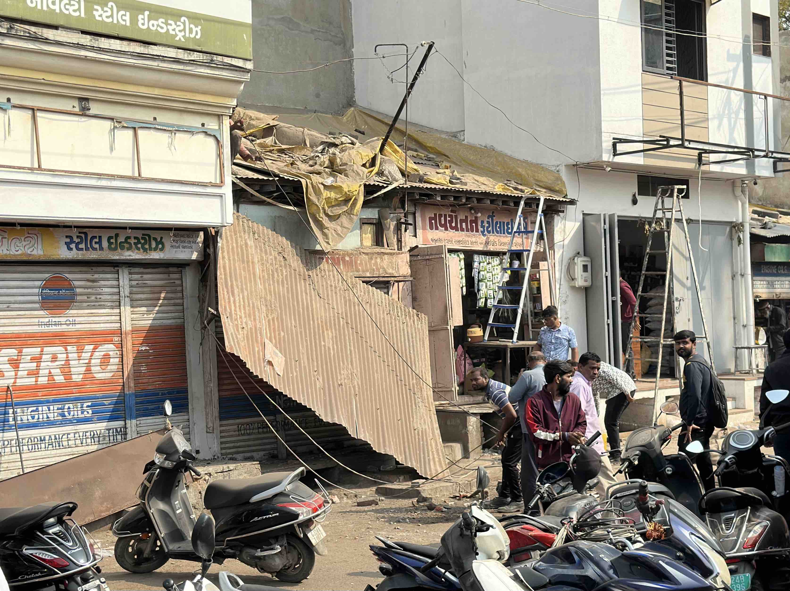 Patan Encroachments Removed for New Shed | Junaganj Area Development