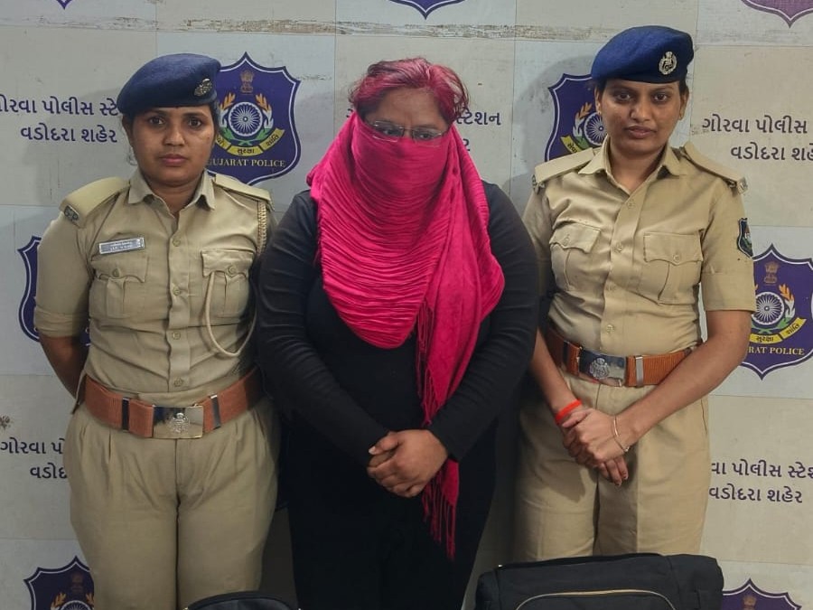 Vadodara Woman Arrested Recceing Hostel; 2 Lakh Gold Seized