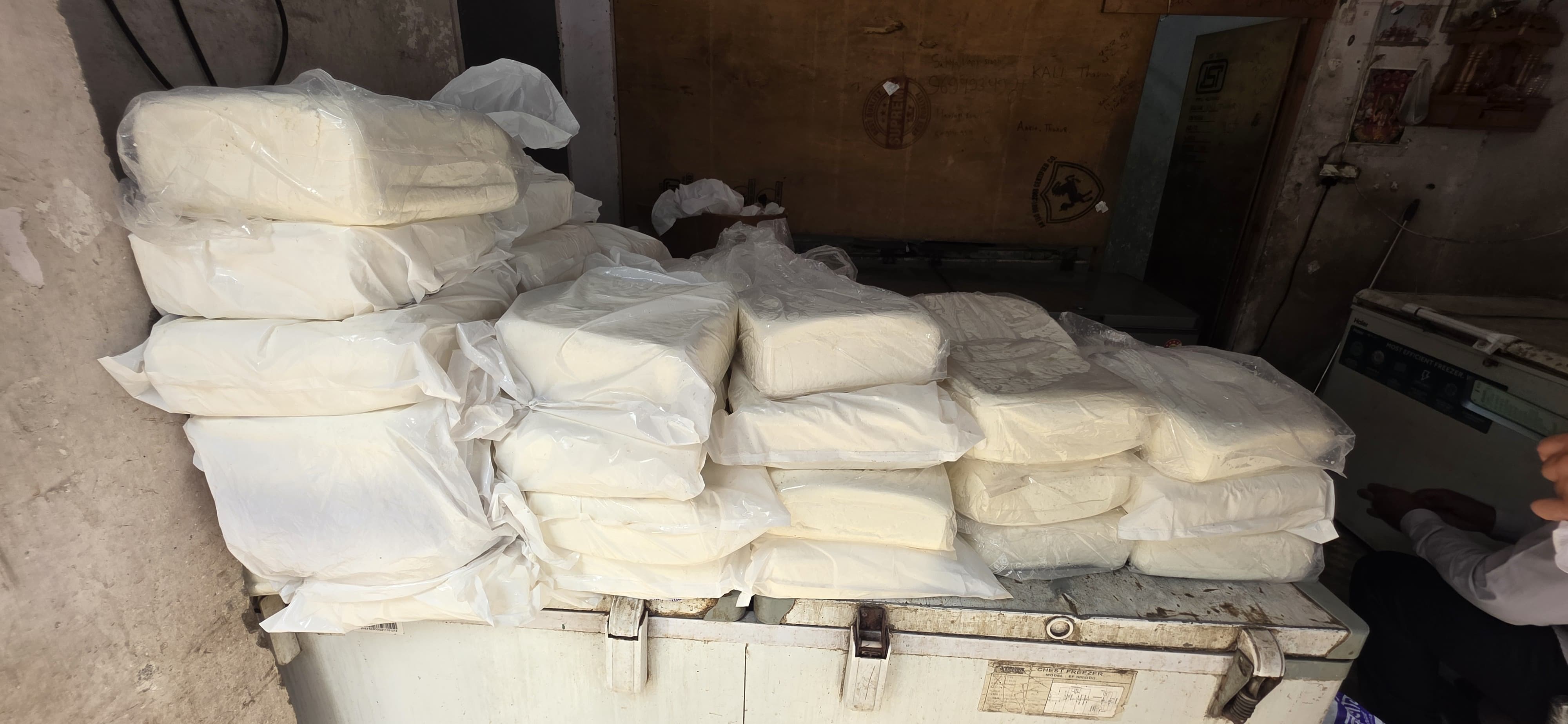 Punagam Food Dept Seizes Suspicious Paneer | Sealing Machine Found