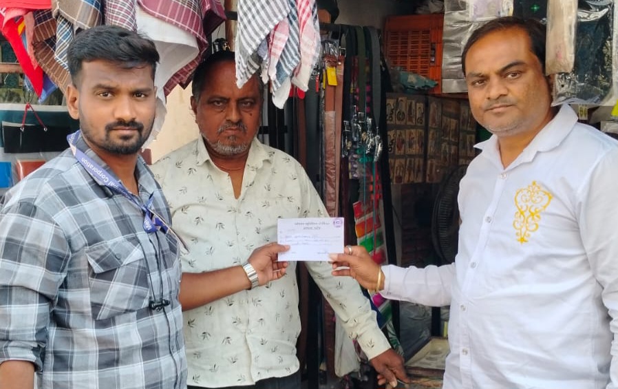 Mahesana Traders Fined Over Rs 8 Lakh For Plastic & Litter