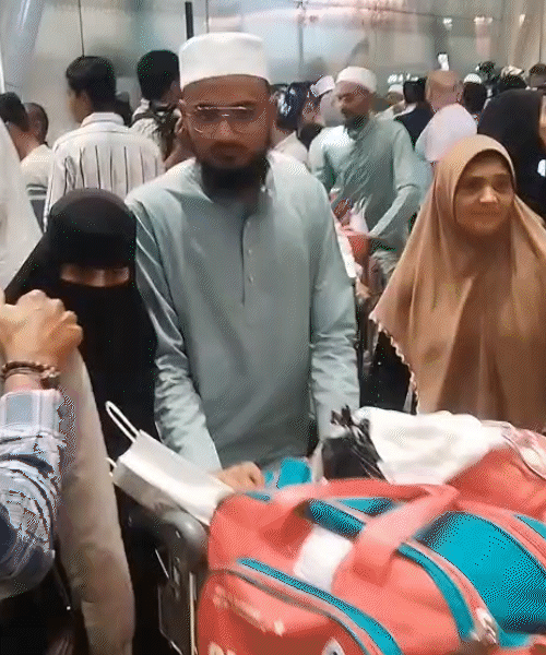 210 Gujaratis Evacuated from Middle-East Reunite in Ahmedabad & Surat