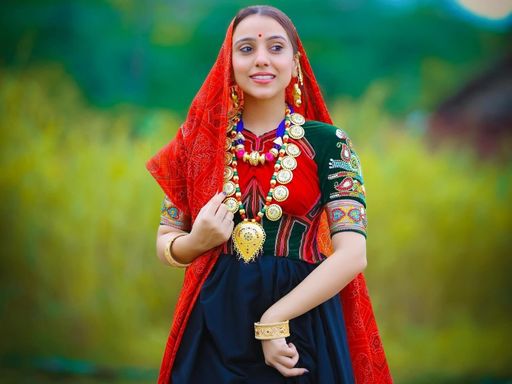 Kinjal Rabari Chooses Family | Folk Singers Statement