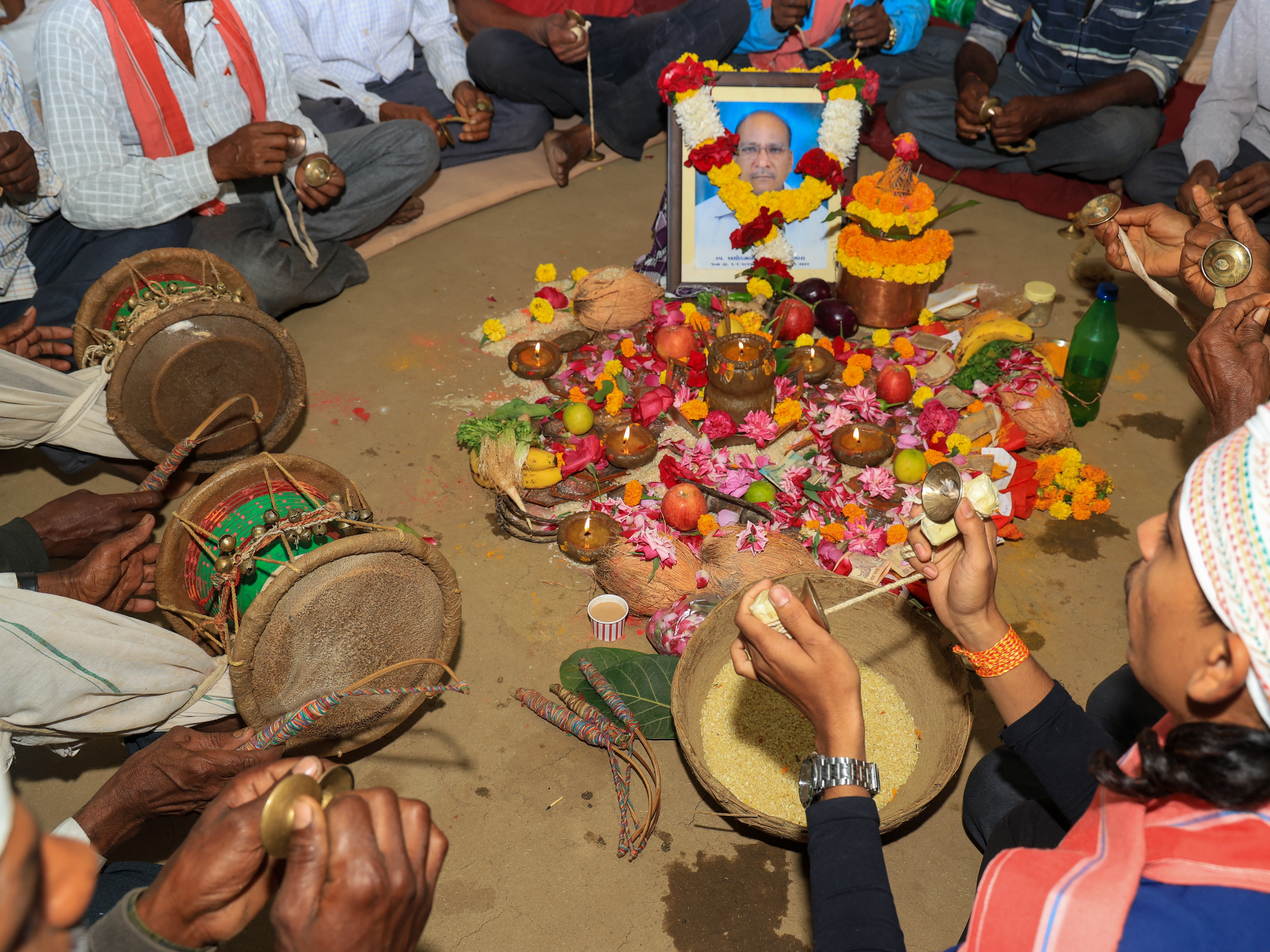 Kukna Tribal Devkare Rituals: Grief & Joy Blend in Gujarat
