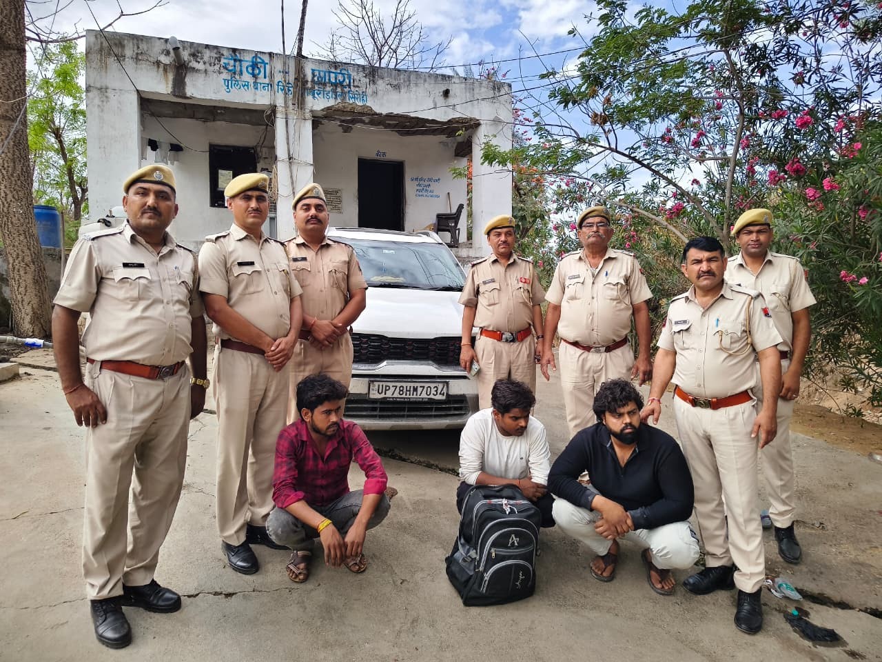 Rajasthan-Gujarat Border: 20.40 Kg Charas Seized | 3 Arrested
